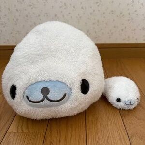 Adorable White and Blue Seal Plush Toy for Small Pets